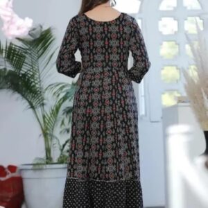 gown