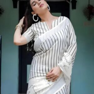 New Premium Collection Geometric Printed Pure Cotton Linen Saree With Trendy Tassel For Women Party Wear & Casual Wear Best Quality & Lowest Price