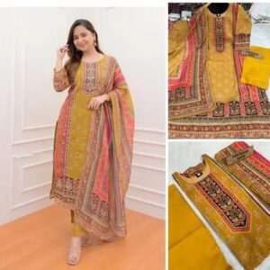 Fabulous Women Kurta Sets