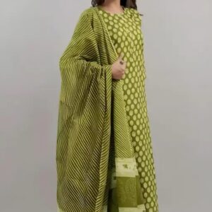 Women Green super kurta set with dupatta