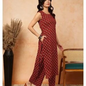 Women Floral Printed Pure Cotton Straight Kurta with Palazzos (Maroon)